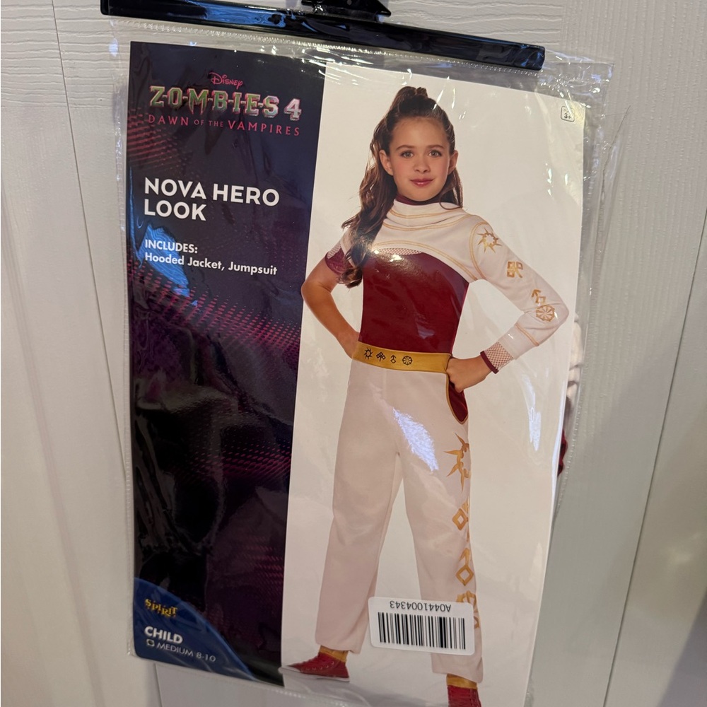 Girls zombies Nova costume excellent condition size 8-10